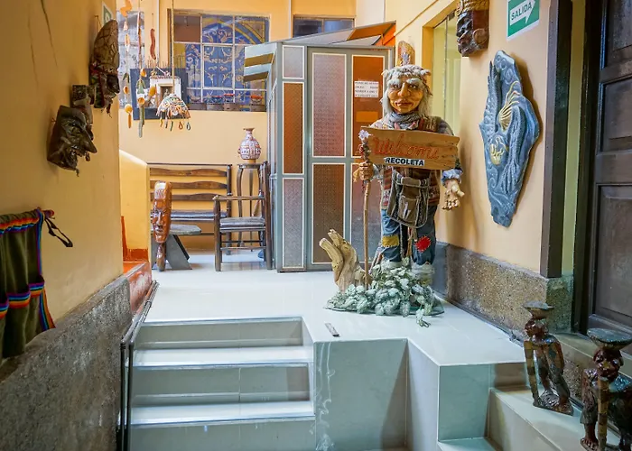 Hostel Turistico Recoleta *